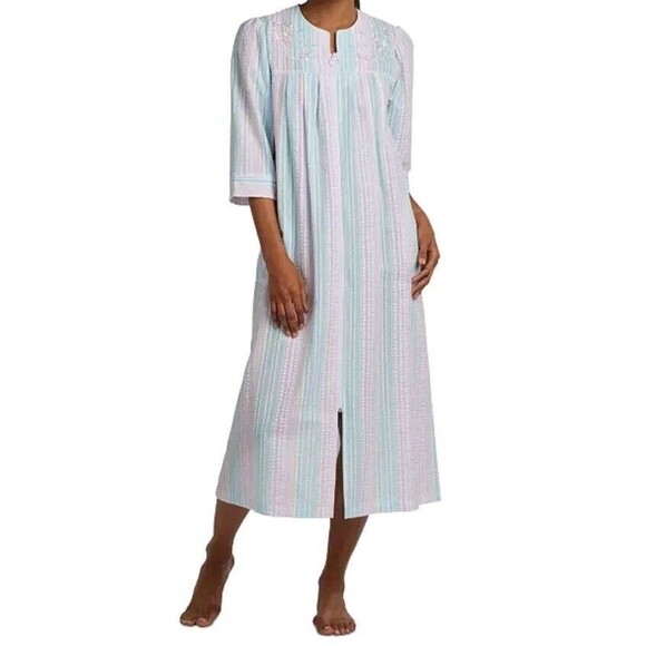 Miss Elaine Long Zip-Up Seersucker Robe 3/4 Sleeve Embroidered Striped Pockets S - Picture 1 of 14
